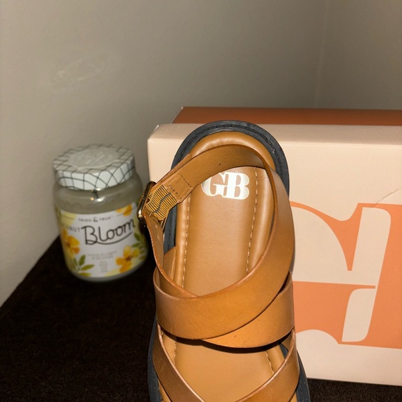 Brand new sandals; very cute, nice, & comfortable with black sole. - Picture 9 of 10